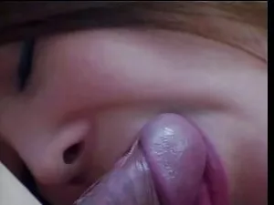 Vui chơi với hai thà ...