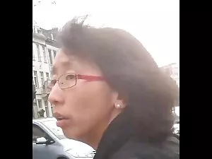 Cô có vui vẻ anh set ...