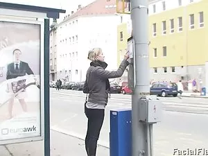 Hai ba người muốn ph ...