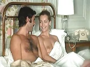 Tôi phục vụ ông ta đ ...