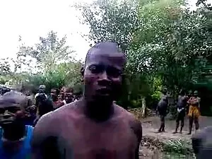 Tôi đã đi chân trần  ...