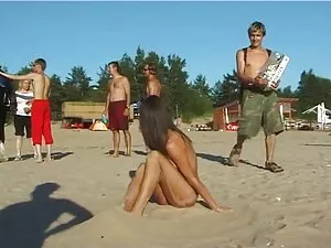 Thể dục với đồ chơi  ...