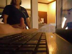 Tàn nhẫn cô, một fim ...