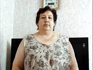 Hắn trói tay của mìn ...